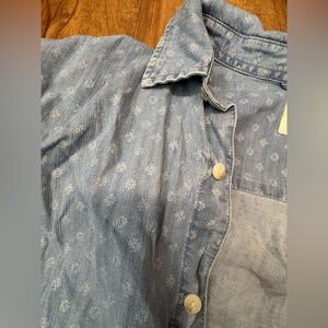Men’s Mutual Weave chambray short sleeve shirt, Large